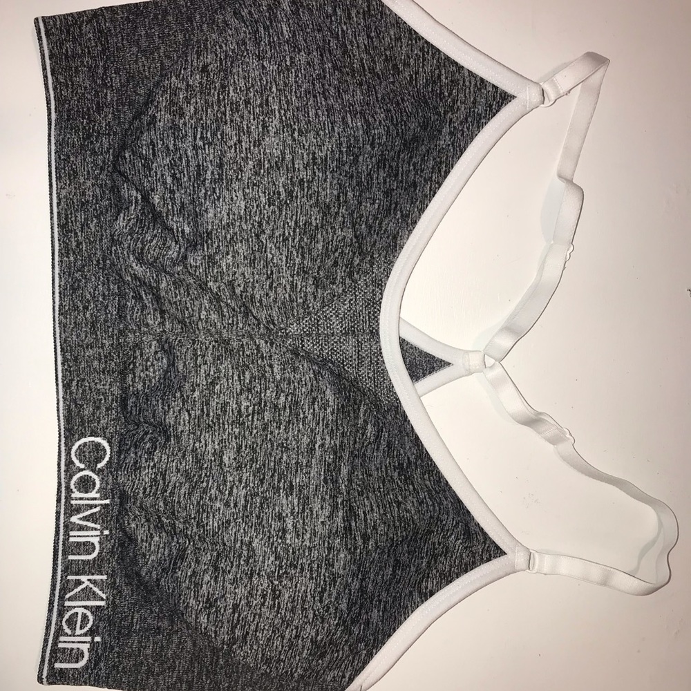 CALVIN KLEIN PERFORMANCE BRA